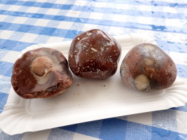 Wurst, Kuchen,Kaffee und zum Desert gab es rote Feuersteine von Helgoland